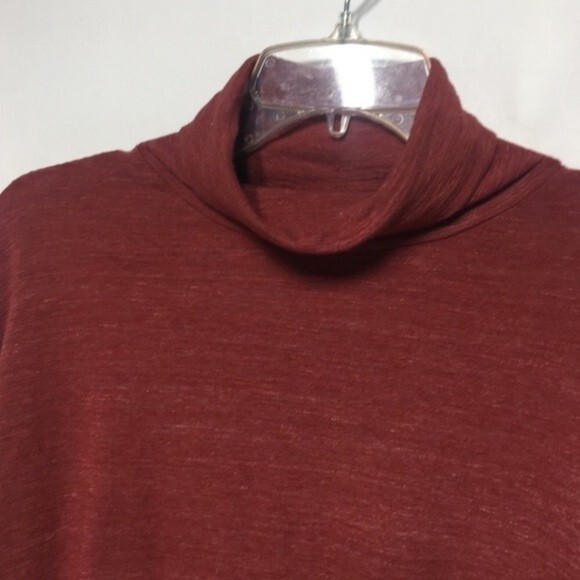 MADEWELL Boxy Turtleneck Top in Burnished Mahogany - Picture 4 of 8
